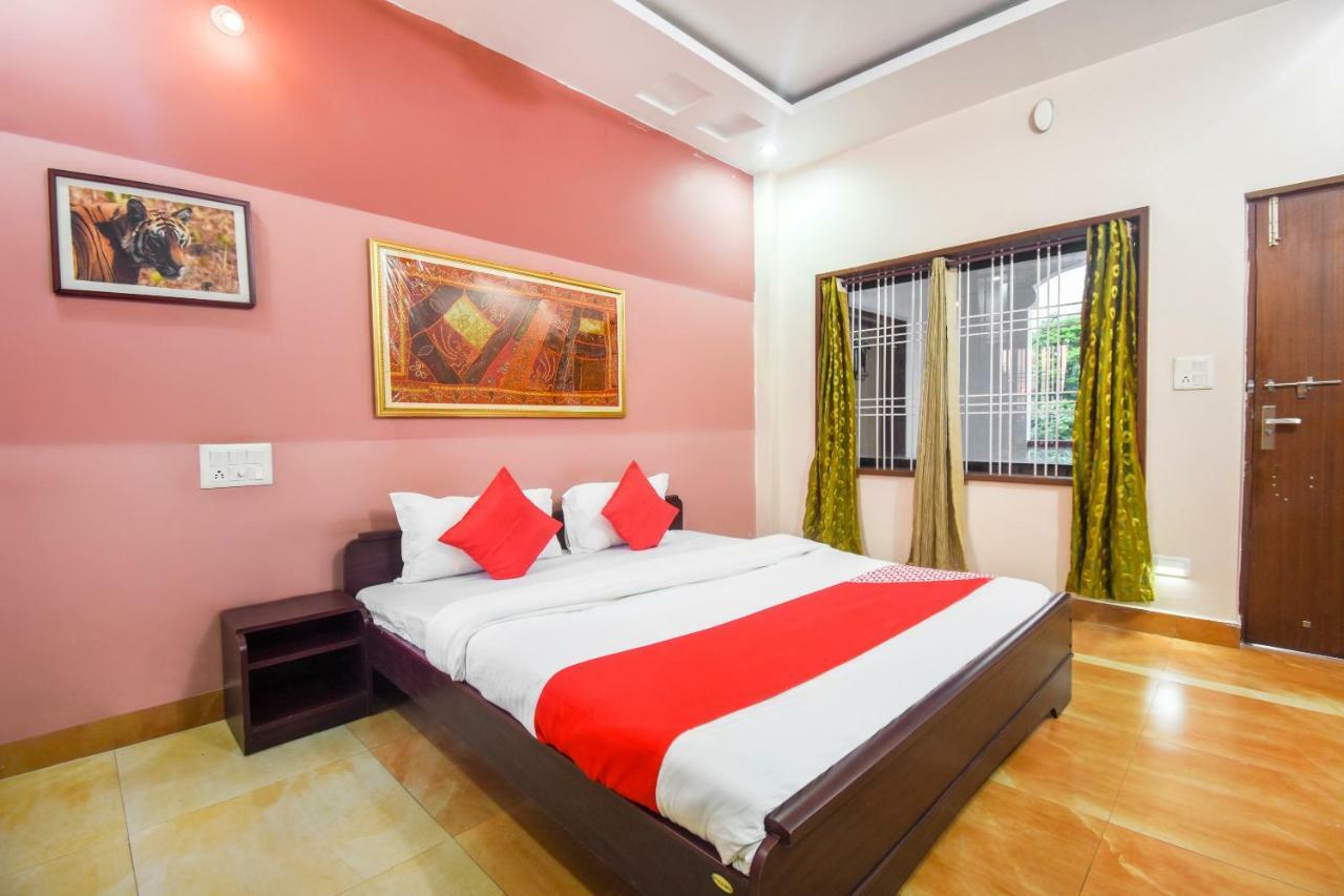 Oyo 47464 Hotel The Country Club Bilāspur エクステリア 写真